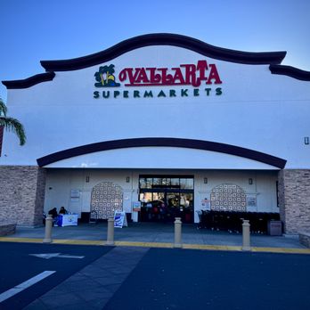 Vallarta Supermarkets - Your neighborhood destination for fresh, authentic ingredients and flavors - Vallarta Supermarkets! - Grocery Near Me - Oxnard, California Vallarta Supermarkets - Your neighborhood destination for fresh, authentic ingredients and flavors - Vallarta Supermarkets! - Grocery Near Me - Oxnard, California