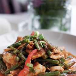 Bee Thai Kitchen - Pad Prik Curry