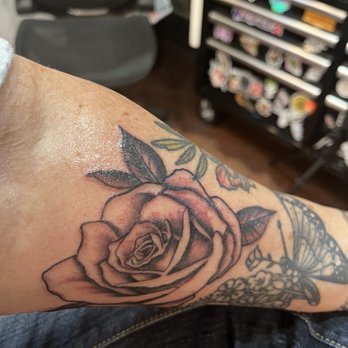 Bone Deep Tattoo - New rose! - Tattoo Near Me - Camarillo , California