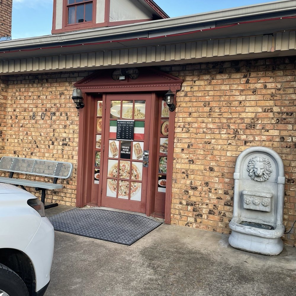 Angelo's - Restaurant - Italian Near Me - Winnsboro, Texas Angelo's - Restaurant - Italian Near Me - Winnsboro, Texas