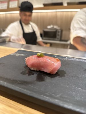 Nomonomo Sushi by null