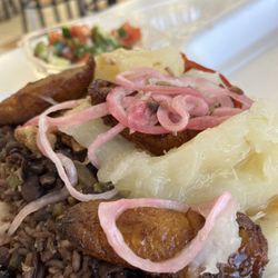 Old Cuban Cafe - Chili beef, yuca, plantains