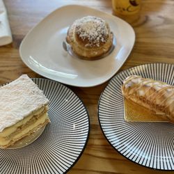 Dolce Paradiso - Napoleon, cream puff, and eclair