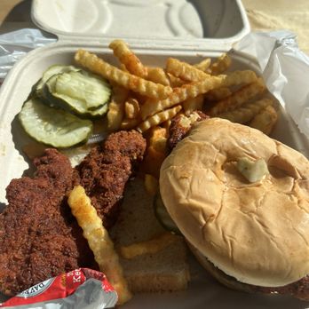 Dave's Hot Chicken - Chicken sandwich tender and fries! - Chicken Shop Near Me - Seattle, Washington Dave's Hot Chicken - Chicken sandwich tender and fries! - Chicken Shop Near Me - Seattle, Washington
