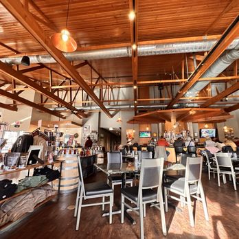Driftless Glen Restaurant - New American Near Me - Baraboo, Wisconsin
