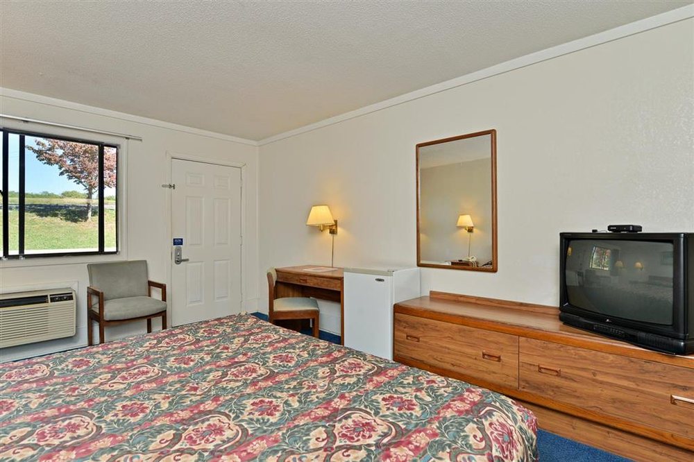 AMERICAS BEST VALUE INN KODAK SEVIERVILLE 24 Photos & 13 Reviews