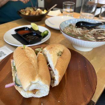 Ba Sa - Vietnamese Near Me - Bainbridge Island, Washington Ba Sa - Vietnamese Near Me - Bainbridge Island, Washington