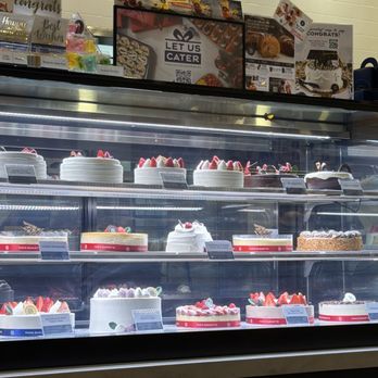 Paris Baguette - Bakeries Near Me - Fullerton, California