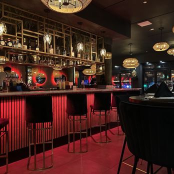 Zen Astoria - Beautiful - Chinese Near Me - Queens, New York