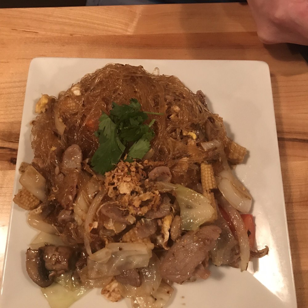 Mint Thai Kitchen - Pad woon sen with pork. Delicious! Could have a little mot green - Thai Near Me - Houston, Texas Mint Thai Kitchen - Pad woon sen with pork. Delicious! Could have a little mot green - Thai Near Me - Houston, Texas