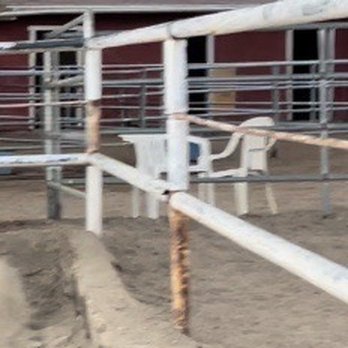 La Tuna Stables - loose and rusty fences - Horse Boarding Near Me - Sun Valley, California