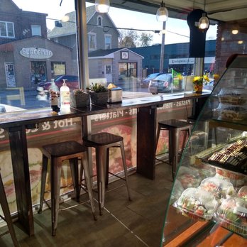 Subito Sandwich - Inside - Sandwiches Near Me - Ottawa, Ontario
