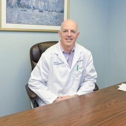 Robert E Karsch, MD - Premier Orthopaedics & Sports Medicine - Premier Orthopaedics: Robert Karsch, MD, FAAOS is a Orthopaedic & Sports Medicine Specialist serving Decatur, GA