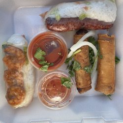 Spring Rollin' - Rollin combo Springrolls Egg Rolls