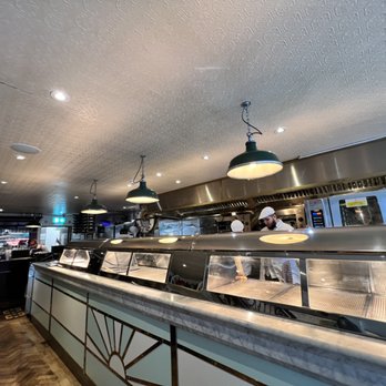 Poppies - Interior - Fish & Chips Near Me - London, XGL Poppies - Interior - Fish & Chips Near Me - London, XGL