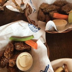 Wild Wing Whitby - A few lbs of wings is just what the dr ordered!