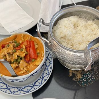 Thai Country Restaurant - Parang Curry (with chicken) - Thai Near Me - Clovis, California Thai Country Restaurant - Parang Curry (with chicken) - Thai Near Me - Clovis, California