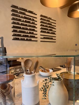 Allora Gelato by null