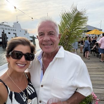Black Pearl Seafood Chophouse - Lovie & MJ - Seafood Near Me - Port Jefferson, New York