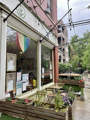 Fancy Plants Cafe by null