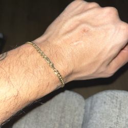 Nikki & Co - Gold bracelet