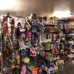 Jake's Feed - A wide selection of pet toys & treats are available here