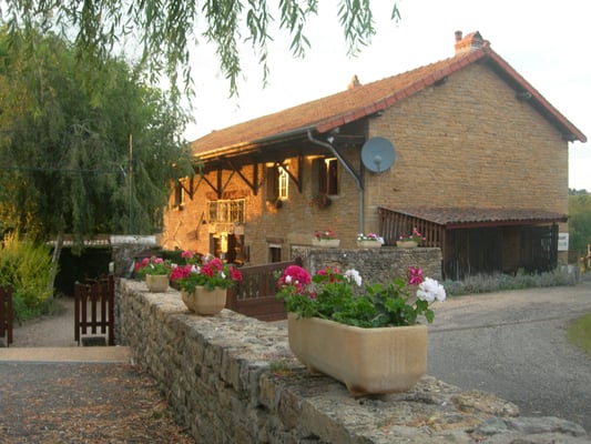 Restaurant L'Embellie (à 7 km de Cluny, En Bourgogne) by null