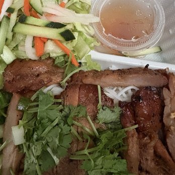 Cát Sang - Chicken bun with fried roll - Vietnamese Near Me - Kent, Washington Cát Sang - Chicken bun with fried roll - Vietnamese Near Me - Kent, Washington