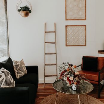 Gemini - Our comfortable waiting area! - Hair Salons Near Me - Orcutt, California Gemini - Our comfortable waiting area! - Hair Salons Near Me - Orcutt, California