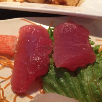 Mikimoto Restaurant - Chewy tuna, sliced poorly - Japanese Near Me - New Orleans, Louisiana