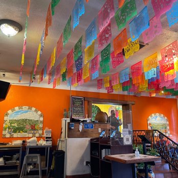 La Cabañita - Festive atmosphere - Mexican Near Me - Glendale, California La Cabañita - Festive atmosphere - Mexican Near Me - Glendale, California