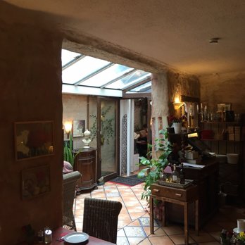 Cafe Calma - Cafes Near Me - Lübeck, SH