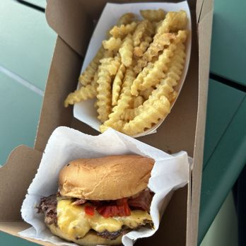 Shake Shack Freehold - SmokeShack and Fries - Burgers Near Me - Freehold, New Jersey Shake Shack Freehold - SmokeShack and Fries - Burgers Near Me - Freehold, New Jersey