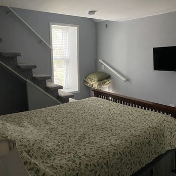 Mason Loft Condos - One of the upstairs bedrooms - Condominiums Near Me - Laramie, Wyoming Mason Loft Condos - One of the upstairs bedrooms - Condominiums Near Me - Laramie, Wyoming