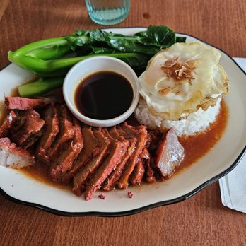 Baht - Khao moo dang - Thai Near Me - New York, New York