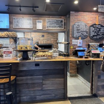 Myer's Bagel - Inside - Bagels Near Me - Burlington, Vermont Myer's Bagel - Inside - Bagels Near Me - Burlington, Vermont