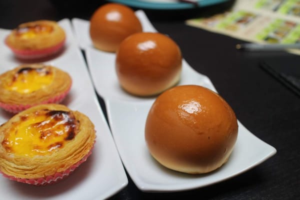 Lunasia Pasadena - MOVED TO NEW LOCATION AT COLORADO AND LAKE by null