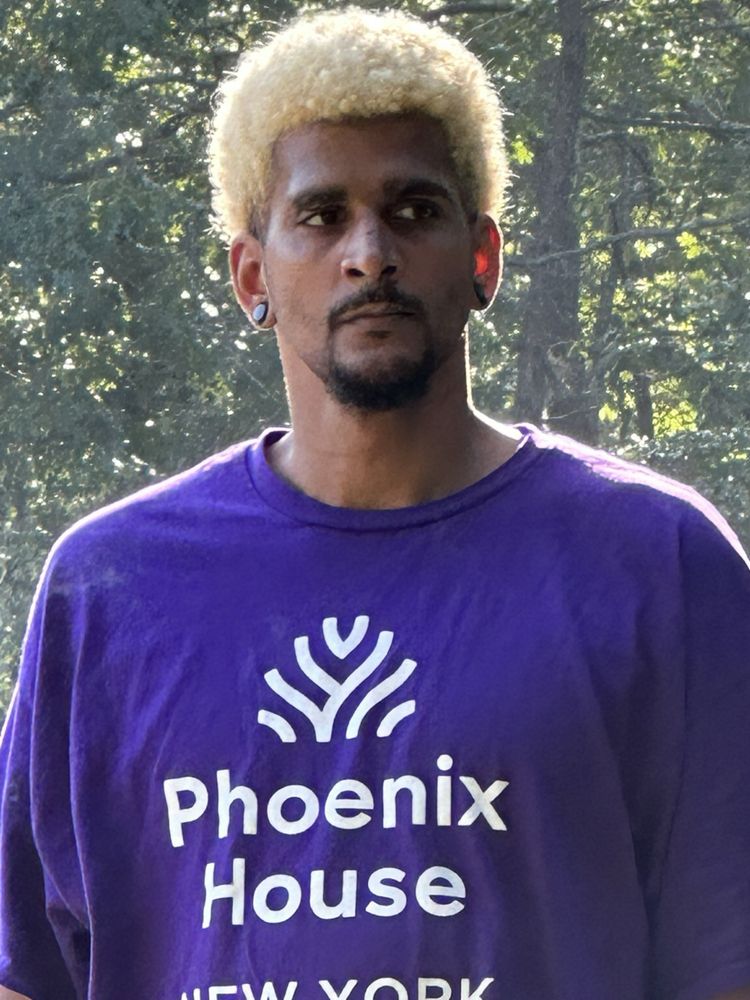 PHOENIX HOUSE WAINSCOTT Updated August 2024 95 Industrial Rd