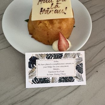 Fairmont Kea Lani - Who doesn't like free dessert?!! - Resorts Near Me - Wailea, Hawaii