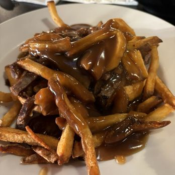Z Pub & Diner - Pot roast over fries.  I will not be ordering this again. - Diners Near Me - Beaver Falls, Pennsylvania