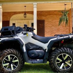 Woods & Water Powersports Munford - She's pretty