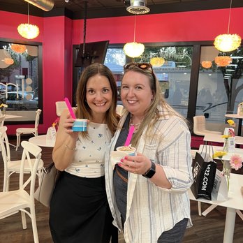 Le Macaron French Pastries - My besties grabbing their first ice cream here. - Bakeries Near Me - Traverse City, Michigan Le Macaron French Pastries - My besties grabbing their first ice cream here. - Bakeries Near Me - Traverse City, Michigan