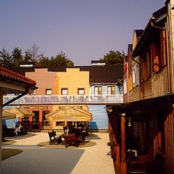 Dakota Hotel & Restaurant