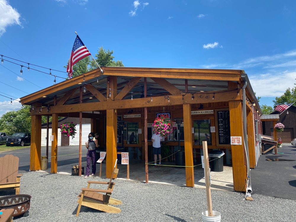 ZIPPY’S ICE CREAM Updated May 2024 2513 State Hwy 30, Mayfield, New