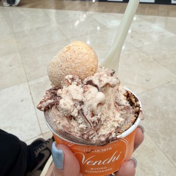 Venchi - Chocolatiers & Shops Near Me - Costa Mesa, California Venchi - Chocolatiers & Shops Near Me - Costa Mesa, California