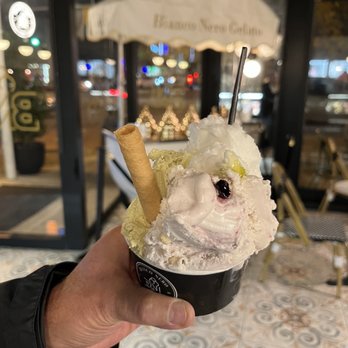 Bianco Nero - Lemon and lime, pistachio, frutti di bosco - Gelato Near Me - Englewood, New Jersey Bianco Nero - Lemon and lime, pistachio, frutti di bosco - Gelato Near Me - Englewood, New Jersey