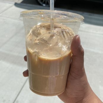 Ideology Coffee - Iced vanilla latte - Coffee & Tea Near Me - Glendale, California Ideology Coffee - Iced vanilla latte - Coffee & Tea Near Me - Glendale, California