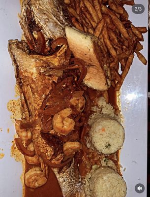 Mariscos La Costa West Town by null