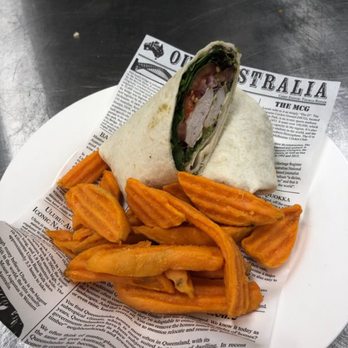 Miami Tavern - Pubs Near Me - Miami, QLD