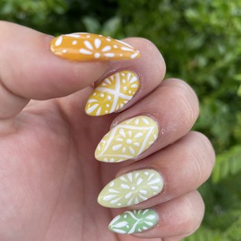Flawless Nail Bar - dip powder - Nail Salons Near Me - Denver, Colorado
